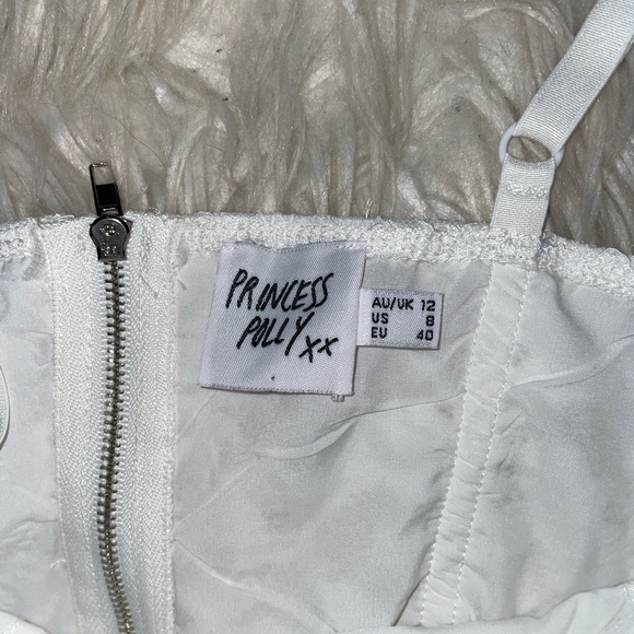 Corset - Picture 3 of 3